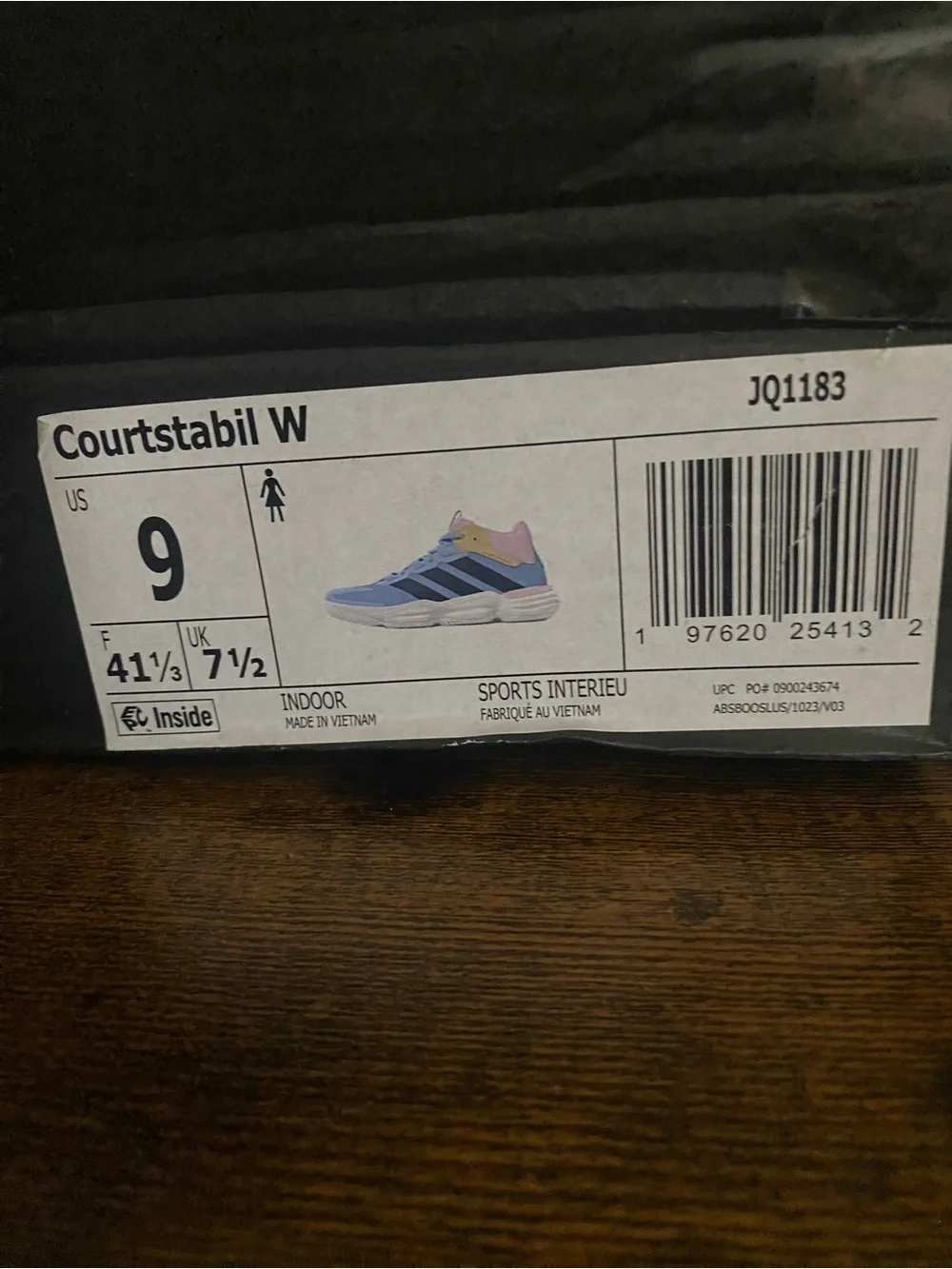 adidas lightweight court